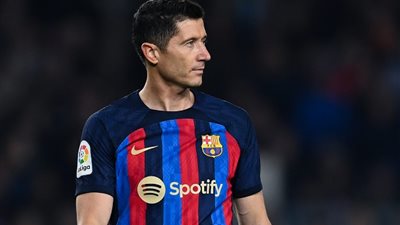 تشكيل برشلونة الرسمي أمام أتلتيكو مدريد، ليفاندوفسكي يقود الهجوم
