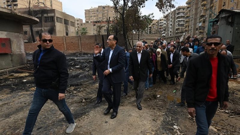 رئيس الوزراء من موقع حريق استوديو الأهرام