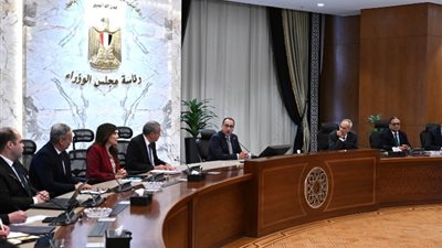 رئيس الوزراء يتابع تدبير موارد النقد الأجنبي المطلوبة لاستيراد مليون طن سكر