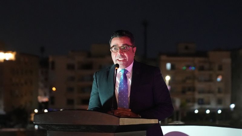 باسل عادل