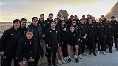 بعد كرواتيا، منتخب نيوزيلندا يزور الأهرامات (صور)