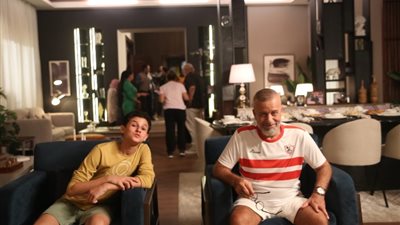 مسلسل «بقينا اتنين» الحلقة الأولى، شريف منير زملكاوي متعصب