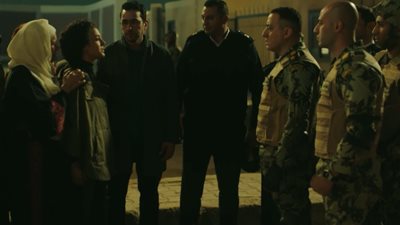 مسلسل مليحة الحلقة الثالثة، المقابلة الأولى بين سيرين خاس والضابط المصري