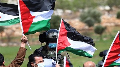 في الذكرى 48، الاحتلال يستغل العدوان على غزة لسرقة أراضي الفلسطينيين
