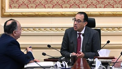 1100 شركة تقدم أوراقها لمنظومة رد الأعباء التصديرية