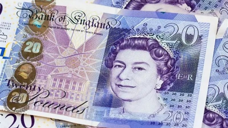سعر الجنيه الإسترليني مقابل الجنيه المصري في تعاملات اليوم 