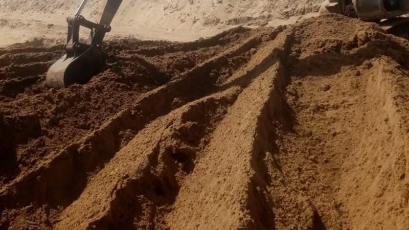 خلال حملة إزالة التعديات علي مجري النيل