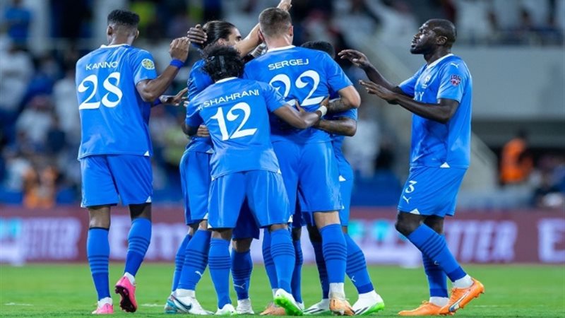 لاعبو الهلال
