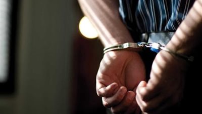 القبض على تاجر مخدرات بحوزته 10 كيلو حشيش في سوهاج
