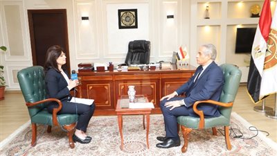 خطة وزارة العمل لمواجهة البطالة وقضايا العمالة غير المنتظمة (فيديو)
