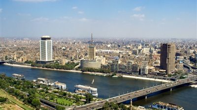 طقس اليوم، انخفاض طفيف في درجات الحرارة وأمطار على هذه المناطق