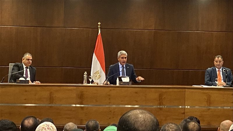 لقاء الوزير
