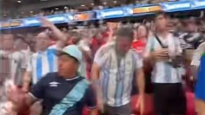 استغاثة مصريين في ستاد مباراة مصر والأرجنتين: 