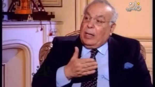 الدكتور محمد عبد القادر حاتم