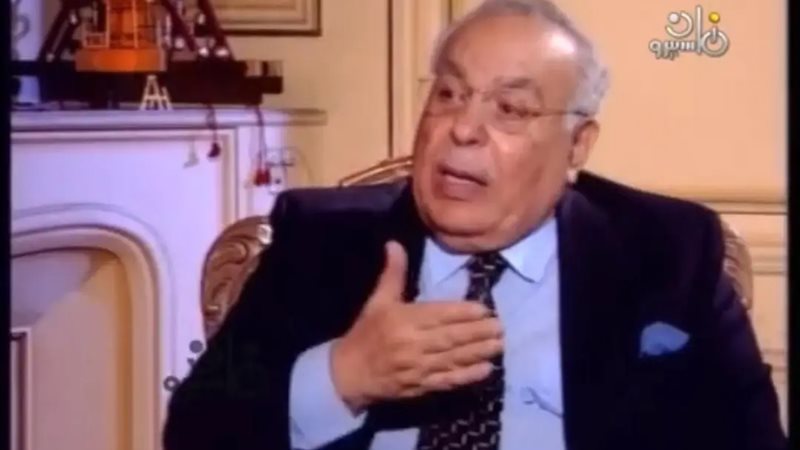 الدكتور محمد عبد القادر حاتم