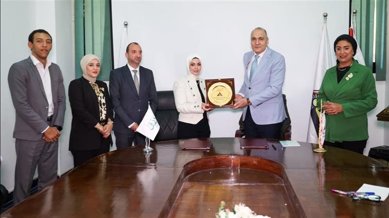 الهيئة العامة لتعليم الكبار ومؤسسة رزق توقعان بروتوكول تعاون