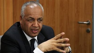 مصطفى بكري يطالب بلجنة تحقيق دولية بشأن أزمة مباراة مصر والأرجنتين