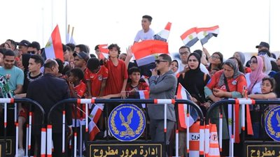 استقبال جماهيري حاشد لبعثة منتخب مصر في العلمين بعد الأداء المشرف بالمونديال