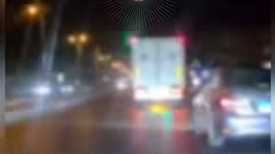  بعد تداول فيديو لقيادته برعونة في البحيرة..سائق نقل يواجه هذه العقوبة بالقانون