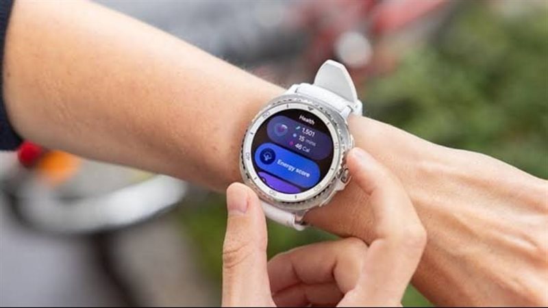 ساعات Galaxy Watch