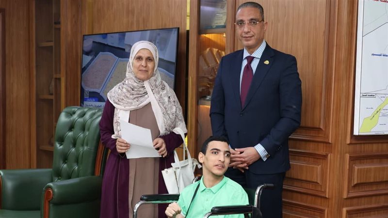 اللقاء