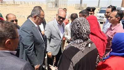 محافظ السويس يتابع مشروعات الصرف الصحى