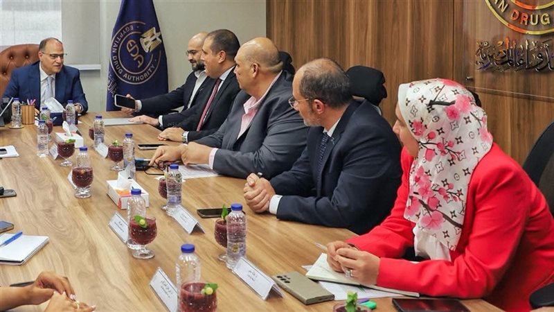 رئيس هيئة الدواء المصرية