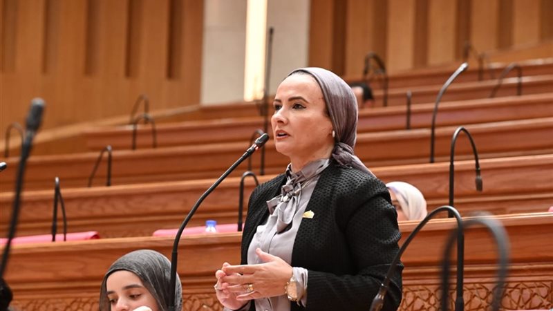  النائبة نشوة عقل