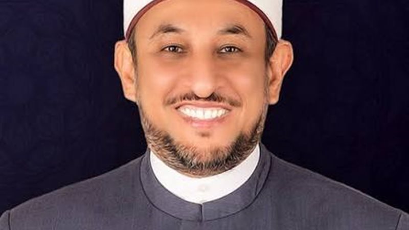 الشيخ رمضان عبد المعز 