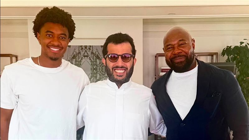 المستشار تركي آل الشيخ وأنطوان فوكوا