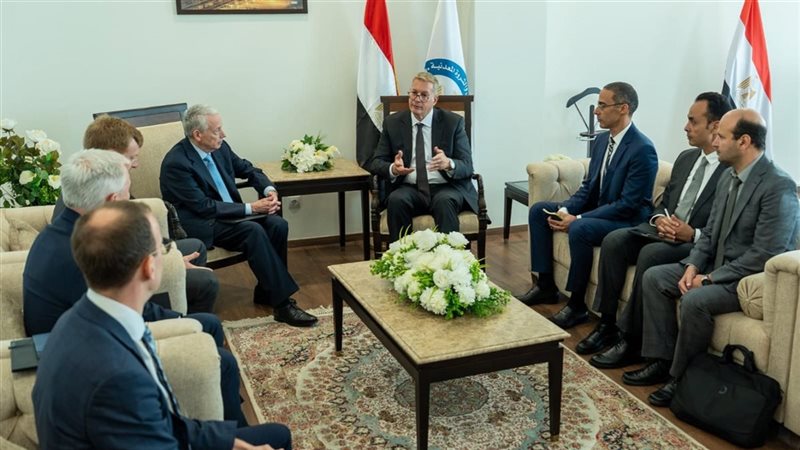 وزير البترول