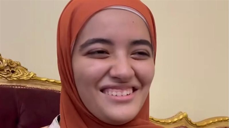 الطالبة سما المسلماني