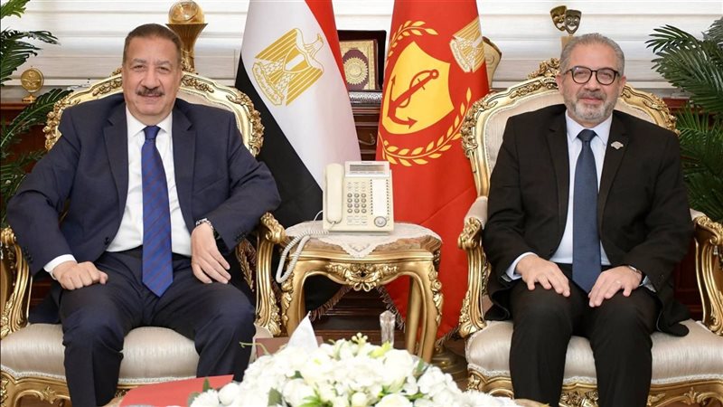 محافظ بورسعيد مع رئيس الهيئة العامة للتأمين الصحي الشامل 