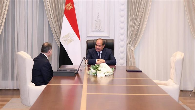 الرئيس السيسي يستقبل وزير الداخلية لاعتماد حركة التنقلات