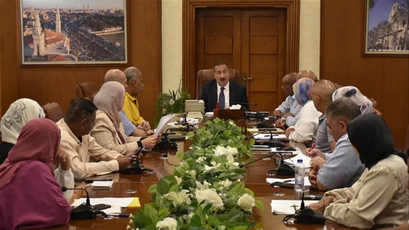 خلال الاجتماع 