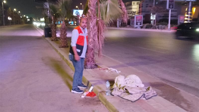 إنقاذ سيدة بلا مأوى 