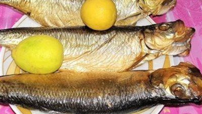كاميرا الجمهور تستعرض أسعار الرنجة والفسيخ قبل أيام من عيد الفطر