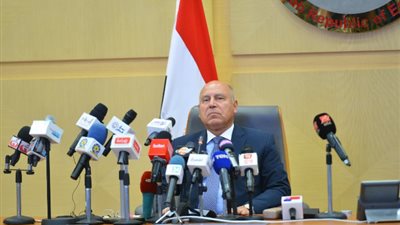 حركة النقل فى العيد، 1240رحلة لمترو الأنفاق و822 لقطارات السكة الحديد