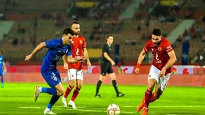 تعرف على القائمة النهائية لحكام مباراة القمة