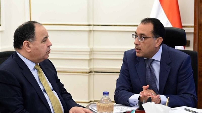 رئيس الوزراء ووزير المالية