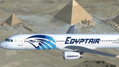 مصر للطيران تكشف حقيقة تعطل طائرة نقل المعتمرين من جدة