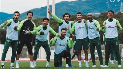 محاضرة فنية للاعبي الزمالك قبل انطلاق مران اليوم استعدادا للأهلي