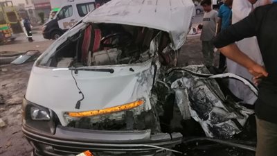 إصابة 6 أشخاص في حادث انقلاب سيارة ميكروباص بطريق أطفيح