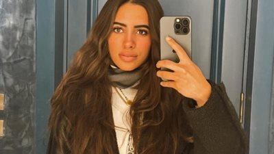 رفضوا الحديث مع الصحفيين، وصول أسرة حبيبة الشماع محكمة التجمع