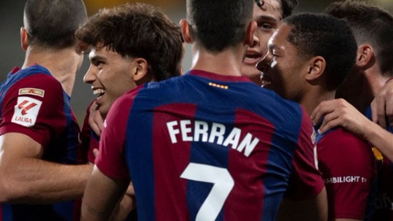 لاعبو برشلونة