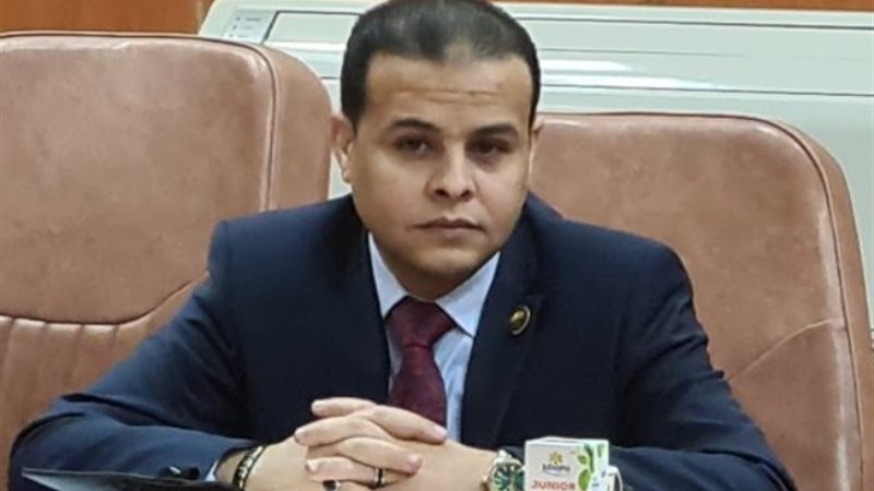 النائب مدحت الكمار