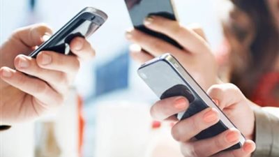 يبدأ بـ 4 آلاف جنيه، مقارنة بين هاتفي سامسونج جالاكسي A04 وهونر X50 برو