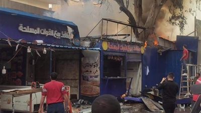السيطرة على حريق فى محال تجارية بالقرب من محطة مترو حلوان