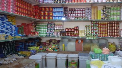 انخفاض أسعار جميع السلع فى الأسواق بنسبة تصل إلى 35%
