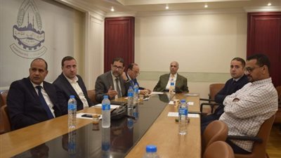 «المدارس الخاصة» ترفض تطبيق قرار رفع الحد الأدنى للأجور بسبب الإيرادات